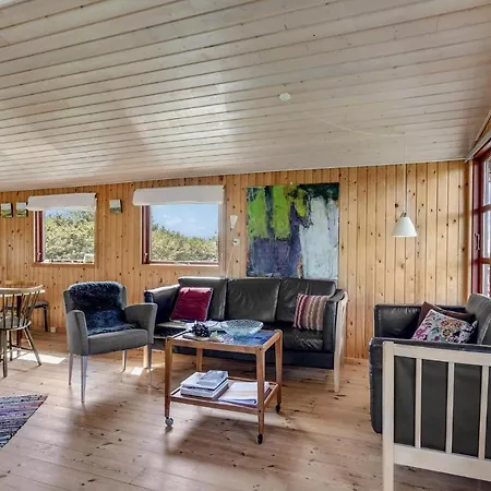 Dom wakacyjny Cozy In With Kitchen Skjern