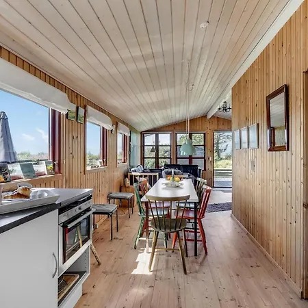 Cozy In With Kitchen Skjern
